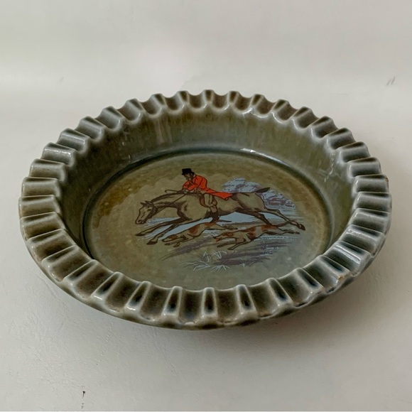 Vintage Wade Co Armagh Irish Porcelain Ashtray Ireland - Picture 10 of 11